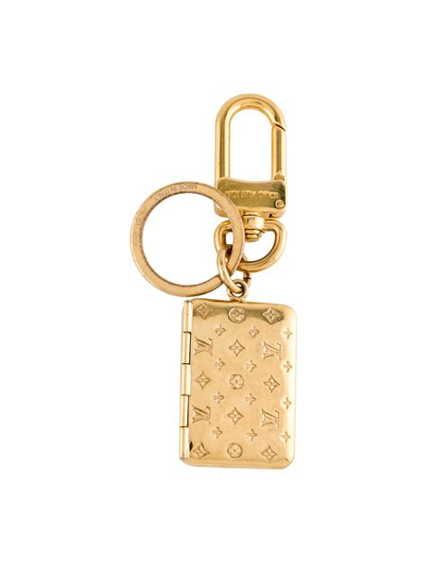 louis vuitton envelope bag charm